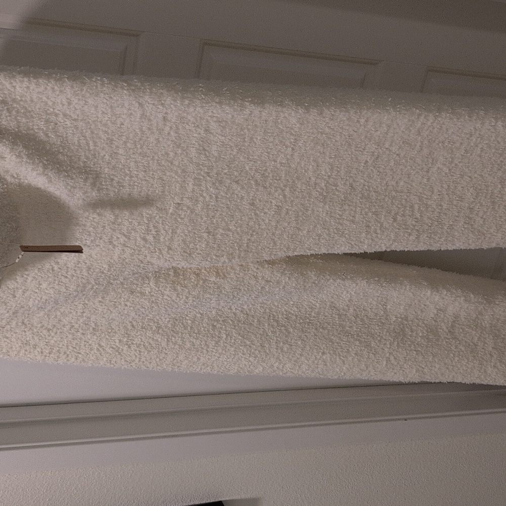 SKIMS-Plush Cream Textured Pants